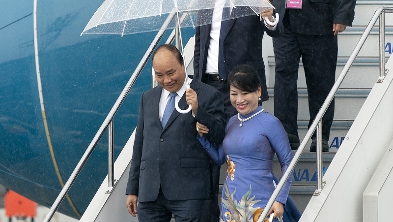 PM Nguyen Xuan Phuc arrives in Japan