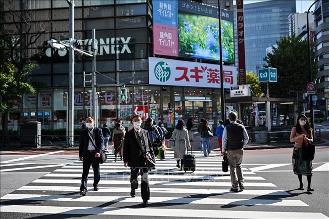 Nhật Bản: Xu hướng tiết kiệm "dập tắt" hy vọng phục hồi kinh tế dựa vào tiêu dùng